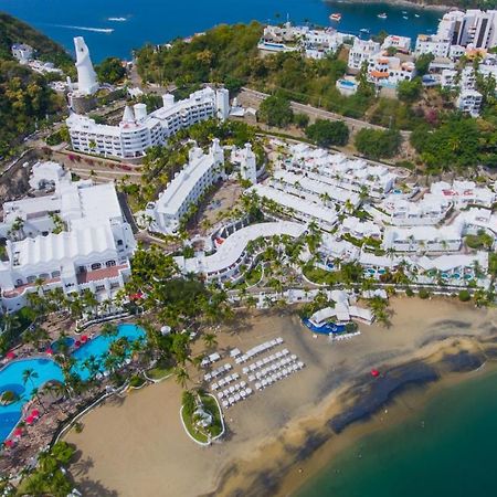 Las Hadas By Brisas Manzanillo Luaran gambar Aerial view of Puerto Vallarta