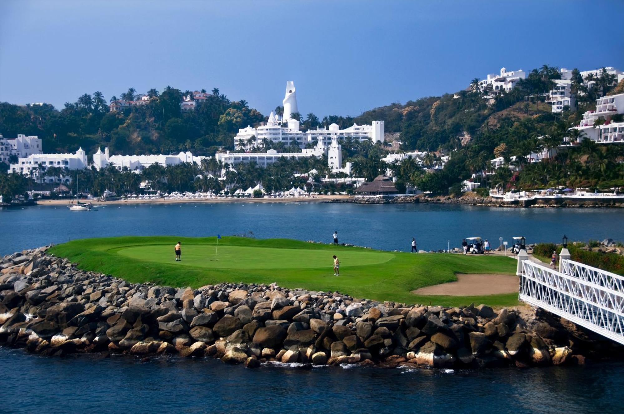Las Hadas By Brisas Manzanillo Luaran gambar Pebble Beach Golf Links