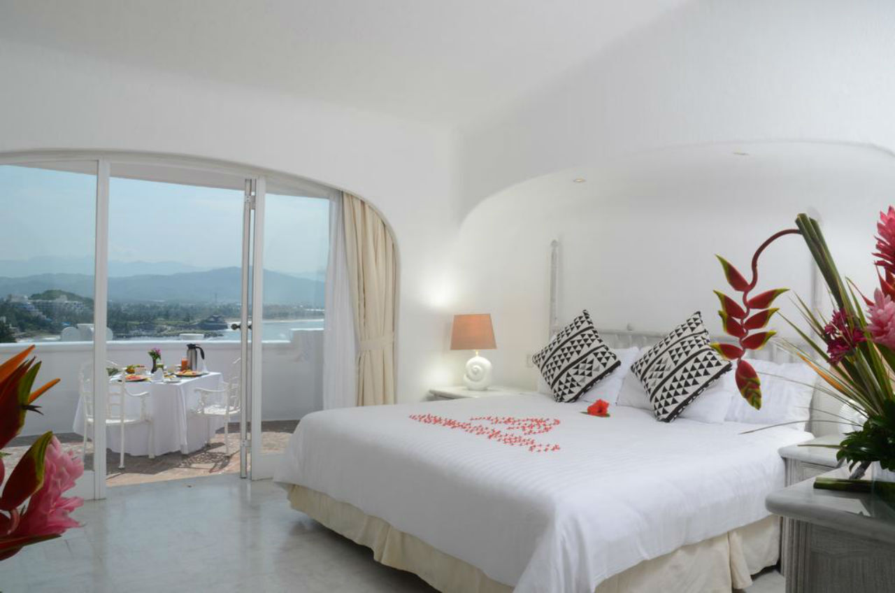 Las Hadas By Brisas Manzanillo Luaran gambar A bedroom at the hotel