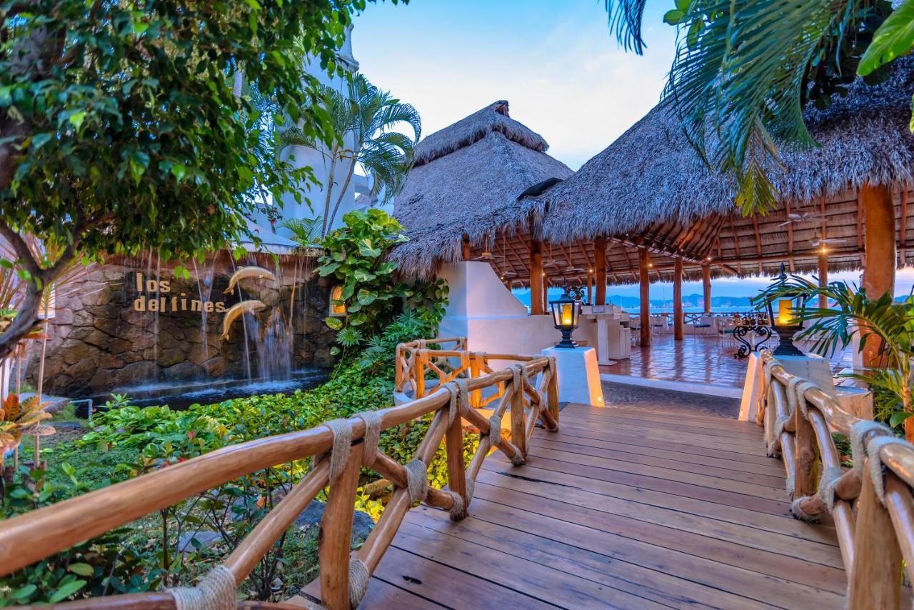 Las Hadas By Brisas Manzanillo Luaran gambar The entrance to the resort